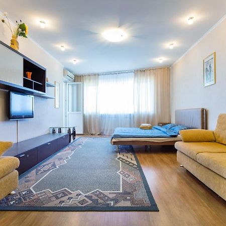 Apartments On Darnitsa Kiev Ruang foto