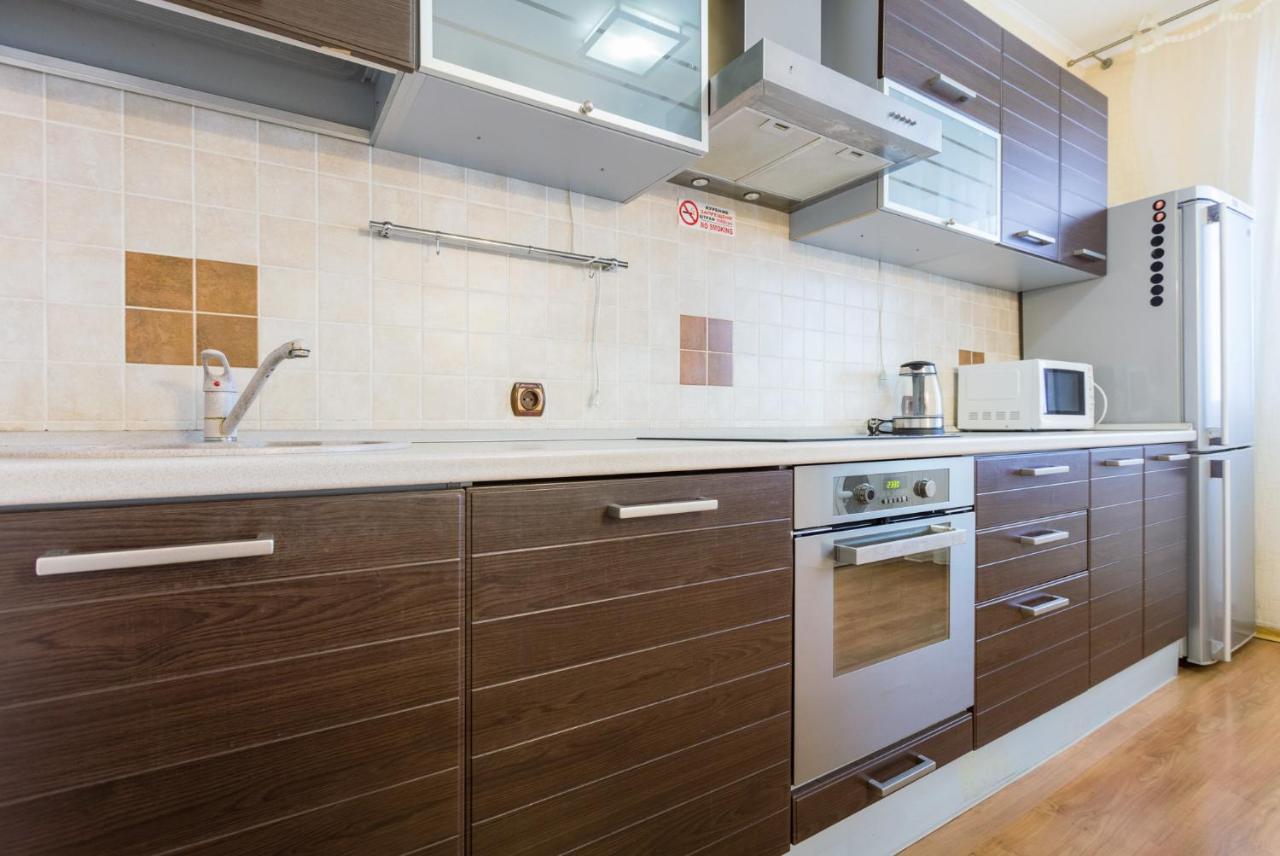 Apartments On Darnitsa Kiev Bagian luar foto
