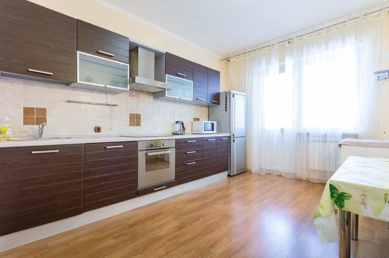 Apartments On Darnitsa Kiev Ruang foto
